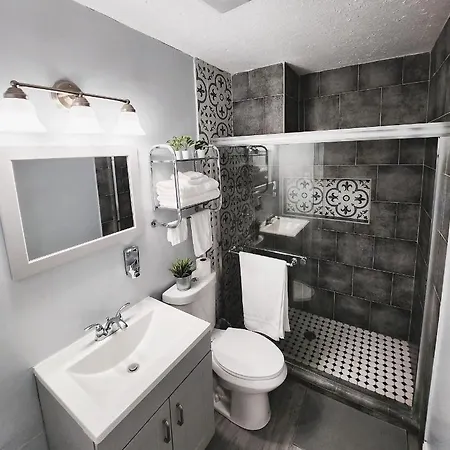 Cozy 3 Bedroom House Near Airport/Raymond Stadium/Downtown. Tampa Exterior foto