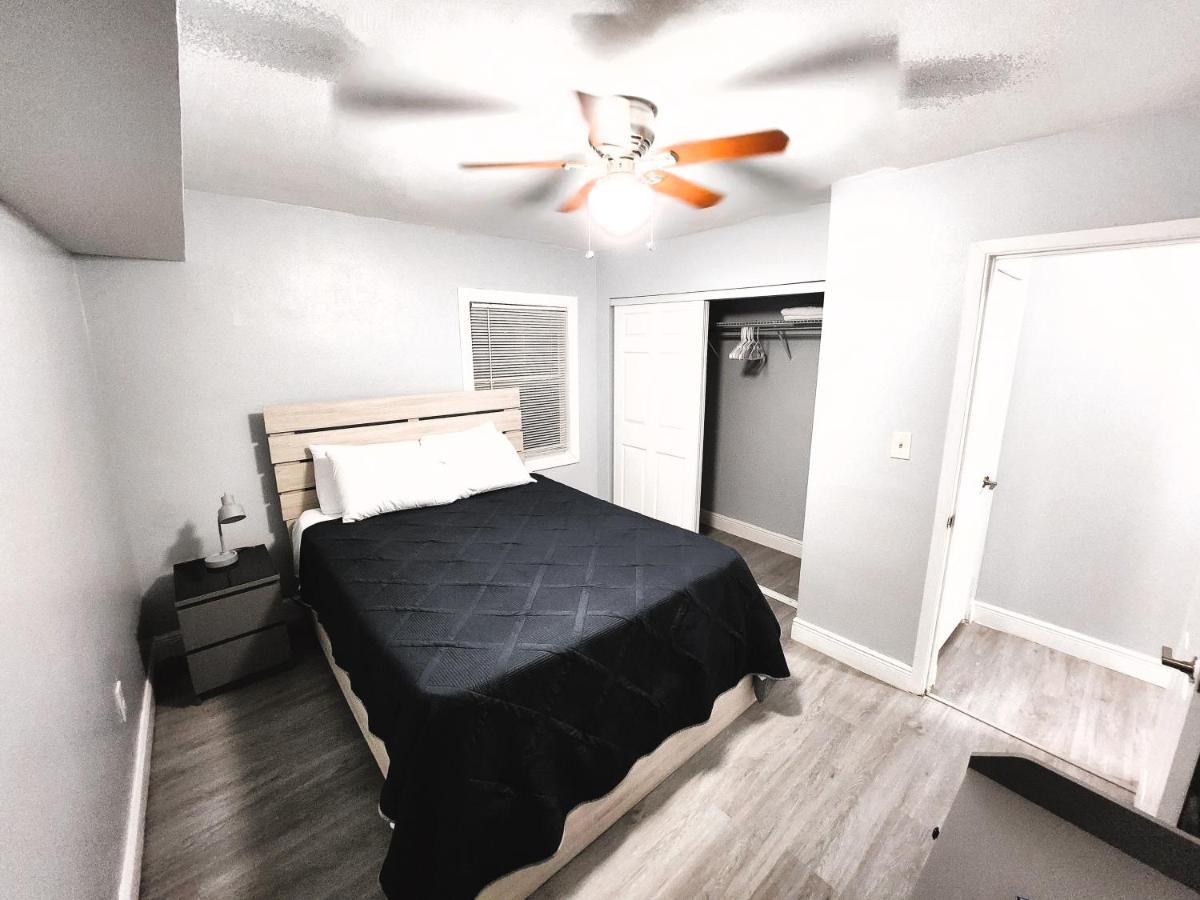 Cozy 3 Bedroom House Near Airport/raymond Stadium/downtown. Сasa de vacaciones Tampa