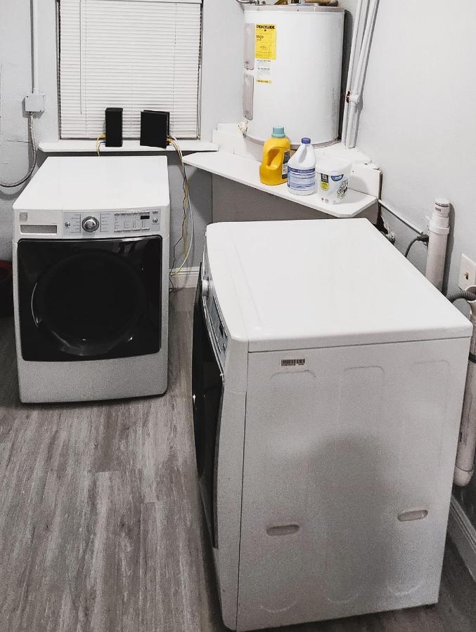 Cozy 3 Bedroom House Near Airport/raymond Stadium/downtown. Сasa de vacaciones *